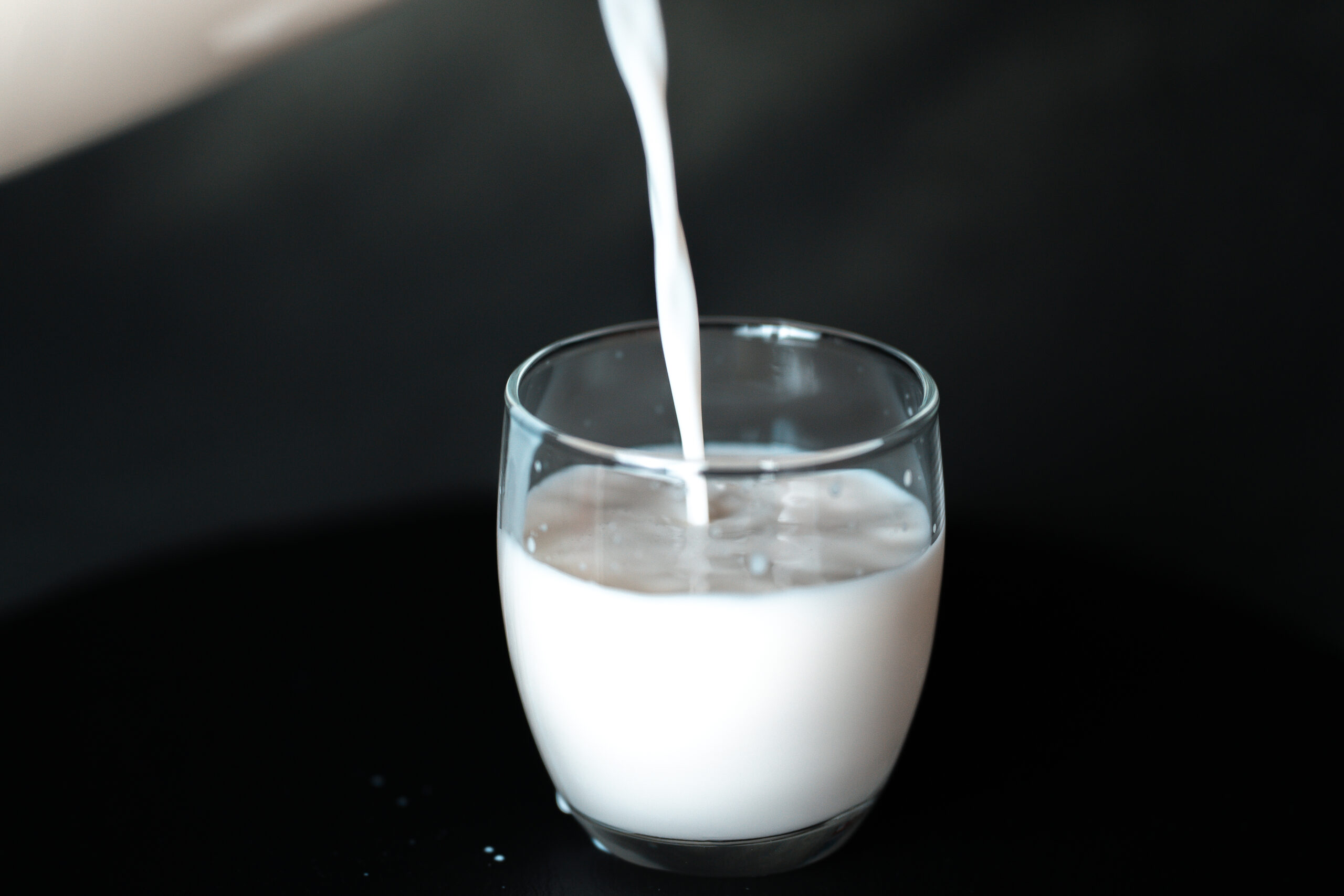 Frische Ziegenmilch